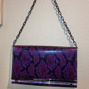 WHITE HOUSE BLACK MARKET PURSE CONVERTS TO CLUTCH